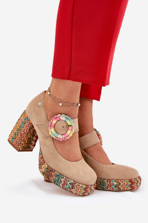 Sapatos de camurça Com trança com salto e plataforma Tem que serciejka 06839-04 bege Sapatos de camurça Com trança com salto e plataforma Tem que serciejka 06839-04 bege