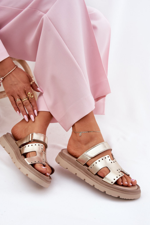 Chinelos femininosHabilitadoturalnej Skóry com uma plataforma Zazoo 40440 cor dourada Chinelos femininosHabilitadoturalnej Skóry com uma plataforma Zazoo 40440 cor dourada