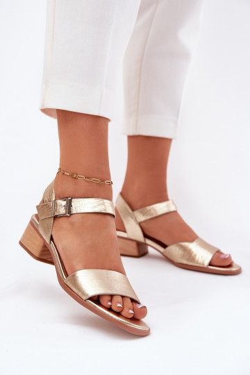 Sandálias femininas com salto Tai Turiciejka N6802-25 dourado