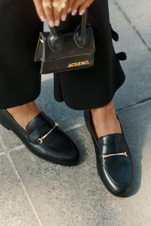 Pele sapato mocassins femininos Tem que serciejka K6809-01 cor preta Pele sapato mocassins femininos Tem que serciejka K6809-01 cor preta