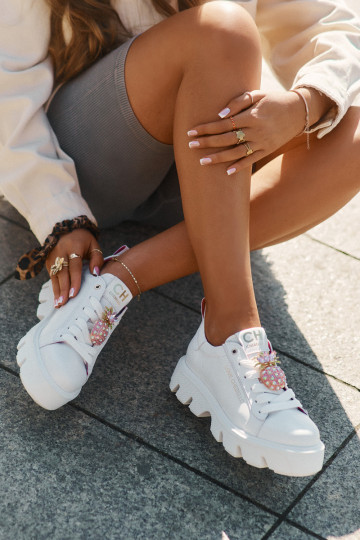 Pele À modalo de tênis decorar Broszką Ananas CheBello 4651 cor branca