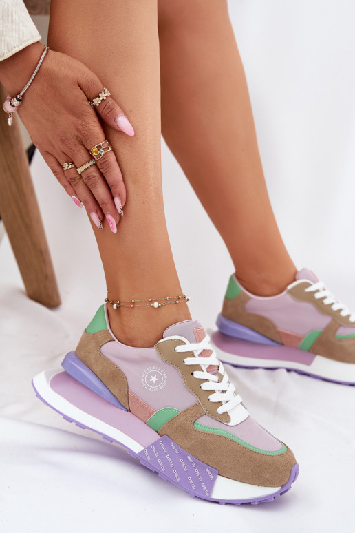 de camurça À modalo de tênis Feminino com uma plataforma Big Star RR274815 HI-POLY SYSTEM cor rosa de camurça À modalo de tênis Feminino com uma plataforma Big Star RR274815 HI-POLY SYSTEM cor rosa