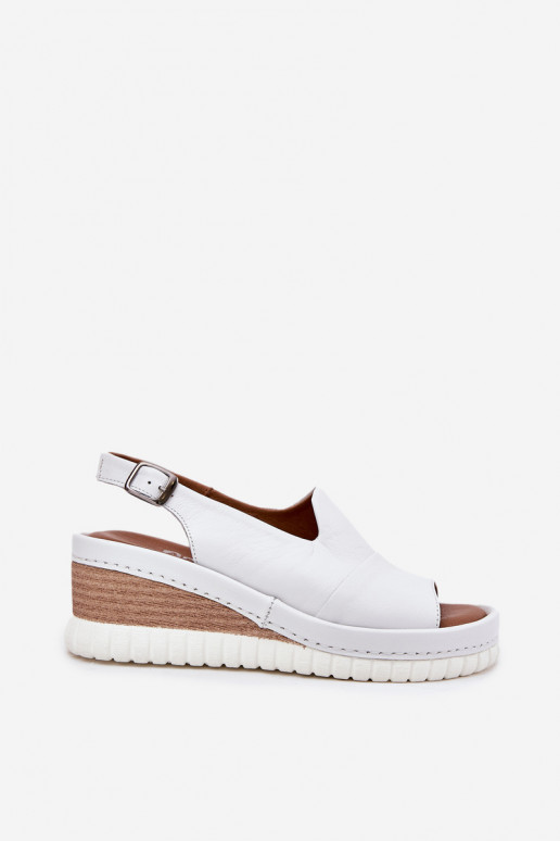 Sandálias femininas Pele Em uma cunha Artiker 56C0918 cor branca Sandálias femininas Pele Em uma cunha Artiker 56C0918 cor branca