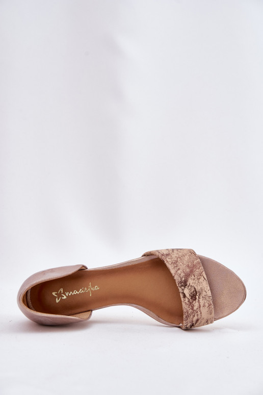 Sandálias femininas Tem que serciejka 01971-71 cor dourada Sandálias femininas Tem que serciejka 01971-71 cor dourada