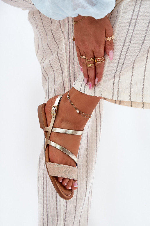 Sandálias femininas Feminino com salto largo Tem que serciejka 06966-25 cor dourada Sandálias femininas Feminino com salto largo Tem que serciejka 06966-25 cor dourada