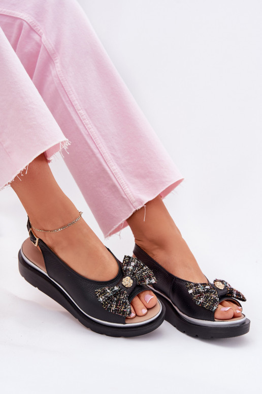 Sandálias femininas Feminino Em uma cunha com fitas Zazoo 1882 cor preta Sandálias femininas Feminino Em uma cunha com fitas Zazoo 1882 cor preta