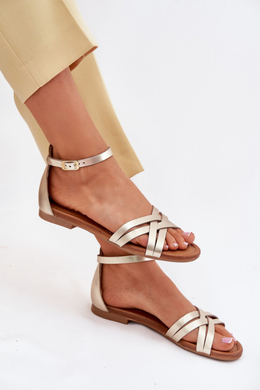 Sandálias femininas Feminino com salto largo Tem que serciejka 07029-25 cor dourada Sandálias femininas Feminino com salto largo Tem que serciejka 07029-25 cor dourada