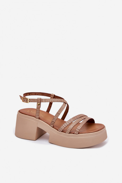 Sandálias femininas Feminino Tem que serciejka 06990-25 cor dourada