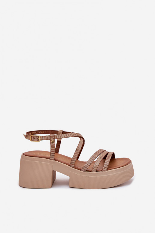 Sandálias femininas Feminino Tem que serciejka 06990-25 cor dourada