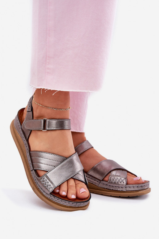 Sandálias femininas Feminino com uma plataforma Tem que serciejka L7064-35 cor cinza Sandálias femininas Feminino com uma plataforma Tem que serciejka L7064-35 cor cinza