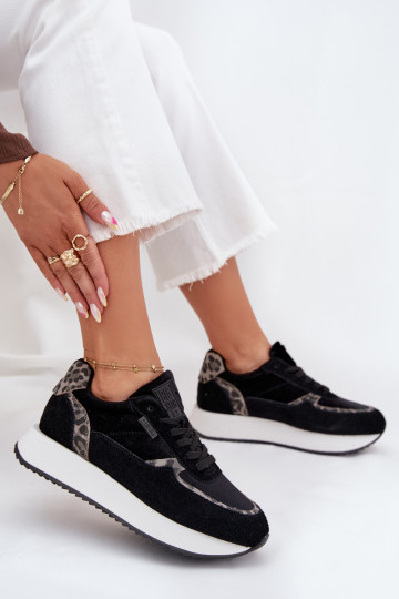 de camurça À modalo de tênis Feminino Big Star OO274A312 HI-POLY SYSTEM cor preta com padrões de pele de leopardo