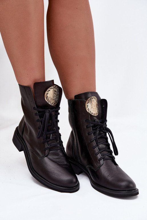 Pele Botas femininas com salto largo Ze cor douradam Detalem Zazoo 3084 cor preta Pele Botas femininas com salto largo Ze cor douradam Detalem Zazoo 3084 cor preta