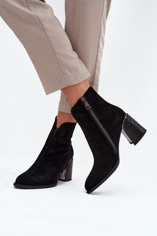 de camurça Botas femininas com uma impressão aquecimento Vinceza 66801 cor preta de camurça Botas femininas com uma impressão aquecimento Vinceza 66801 cor preta