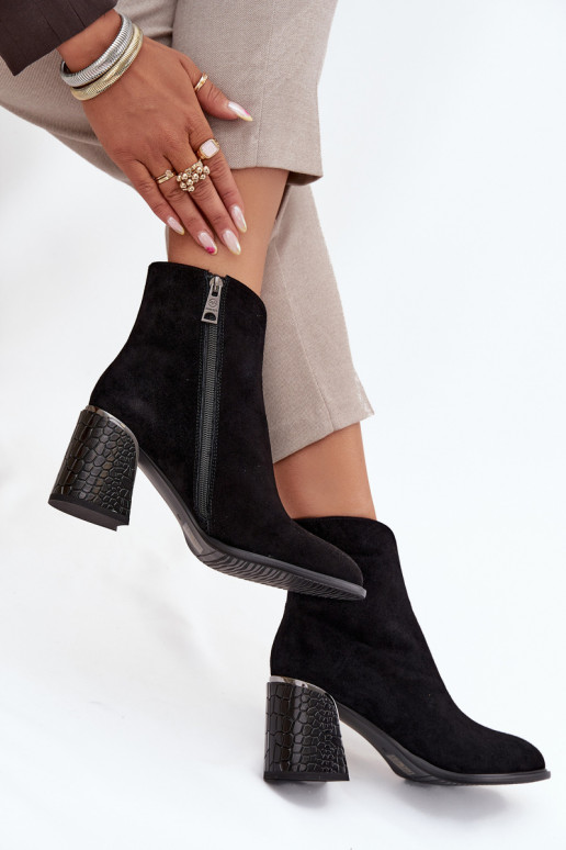 de camurça Botas femininas com uma impressão aquecimento Vinceza 66801 cor preta de camurça Botas femininas com uma impressão aquecimento Vinceza 66801 cor preta