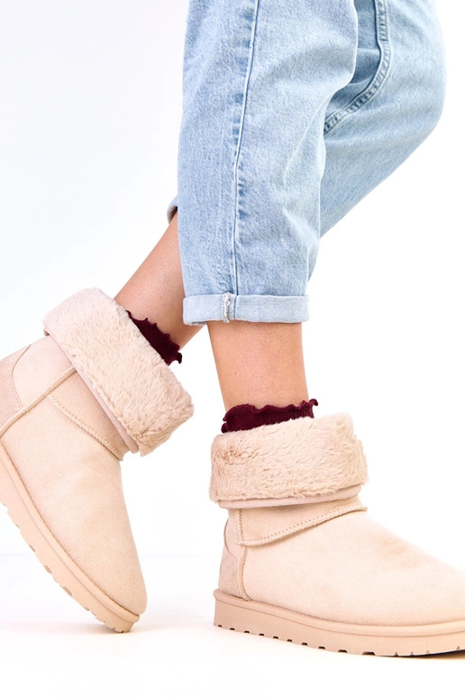 Botas de neve na cor areia com pele e...