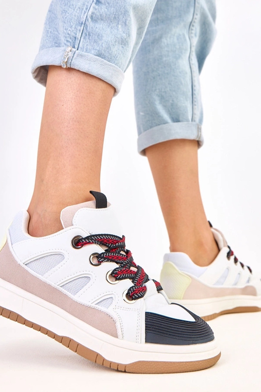 Botas de neve femininas na cor areia...