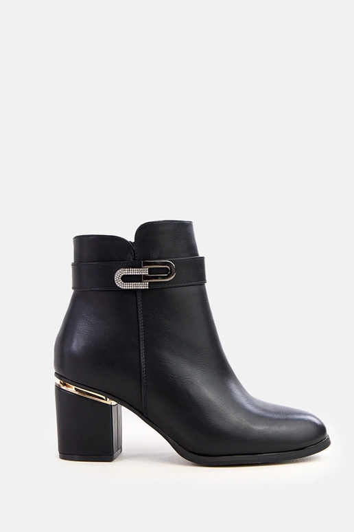 Botas de salto alto pretas com pedras...