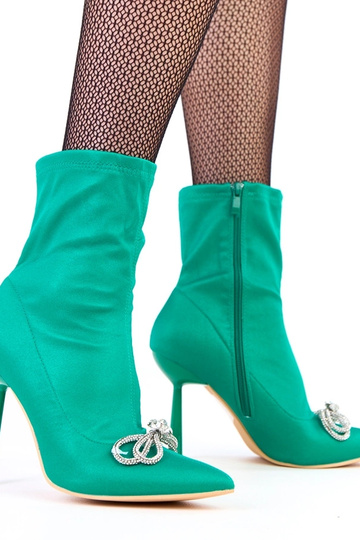 Botas de cano baixo em cetim verdes com laço de zircônio Bellana