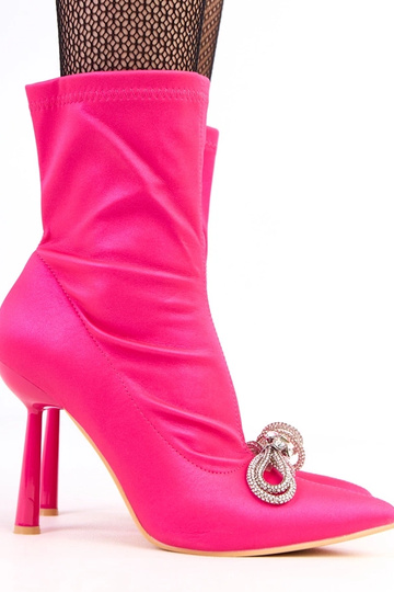 Botas de cano baixo em...