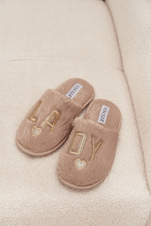 Chinelos Feminino com um casaco de pele LADY Vinceza 19958 bege
