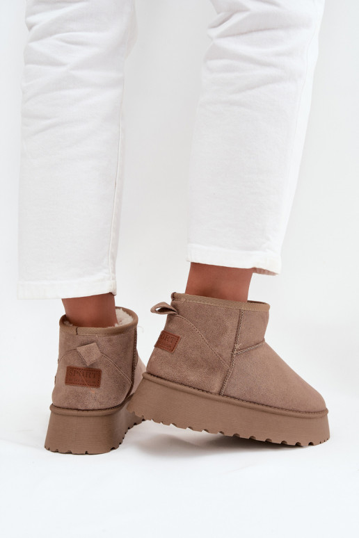 Botas de neve Feminino com uma plataforma bege Celyra