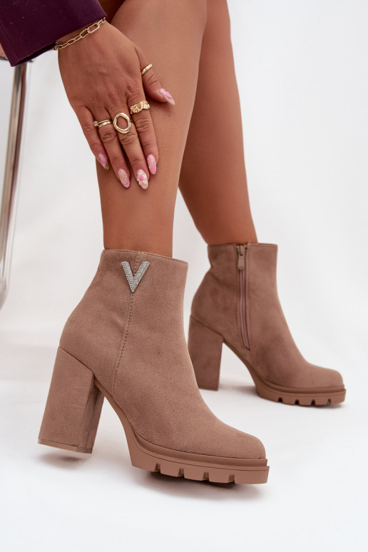 Botas femininas aquecimento com salto Com decorações Detalem bege Briella
