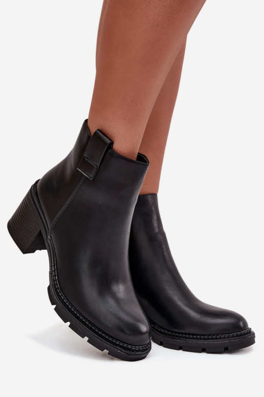 aquecimento Botas femininas de couro ecológico com salto cor preta Alvena aquecimento Botas femininas de couro ecológico com salto cor preta Alvena