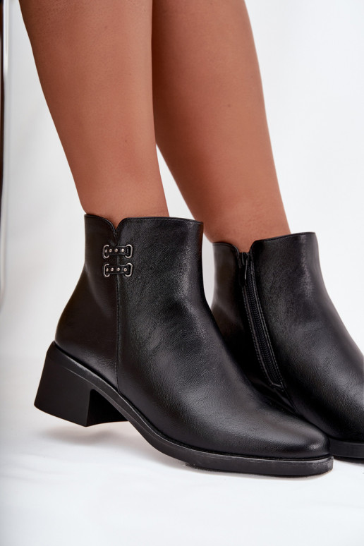 aquecimento Botas femininas Klocke cor preta Delmira