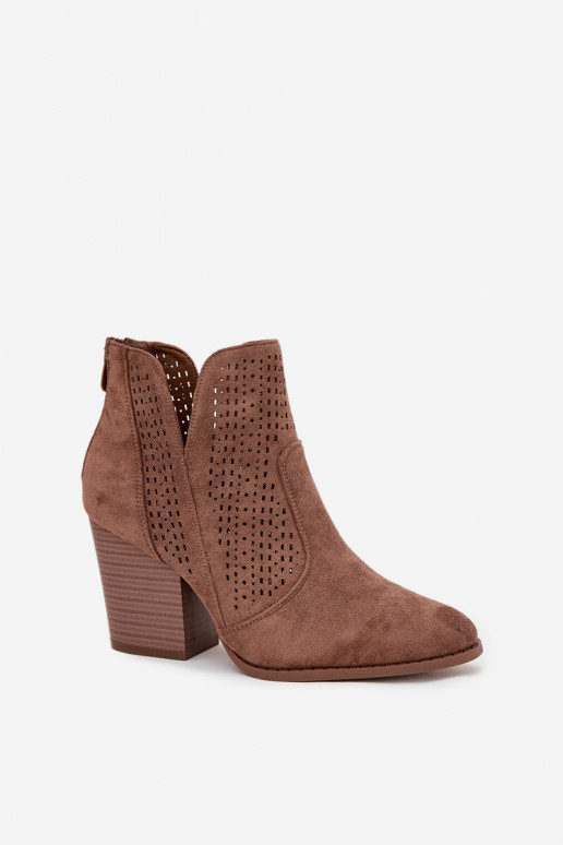 com elementos abertos Botas femininas S.Barski HY51-060 cor marrom