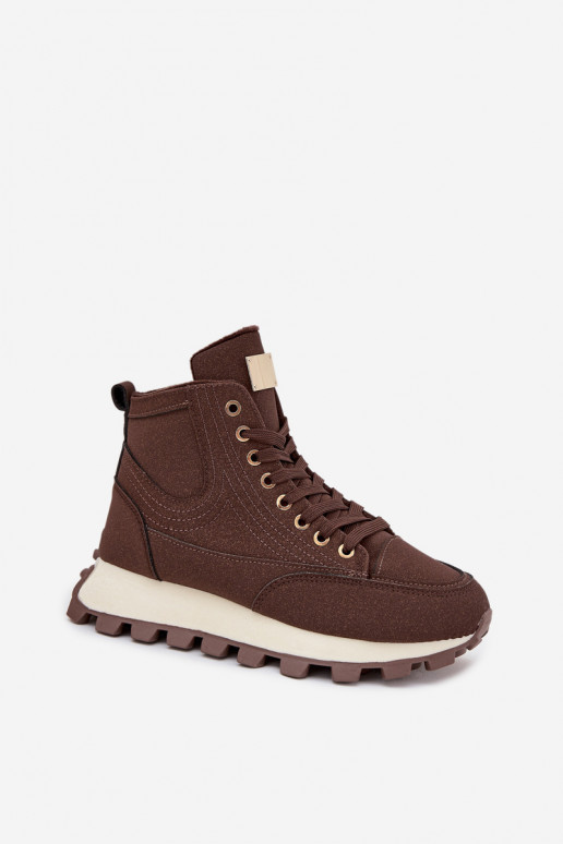 aquecimento sapato Feminino com uma plataforma cor marrom Tem que serrivira