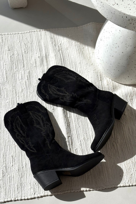 Botas femininas altas em estilo cowboy com saltos aquecidos Vinceza 16508 na cor preta Botas femininas altas em estilo cowboy com saltos aquecidos Vinceza 16508 na cor preta