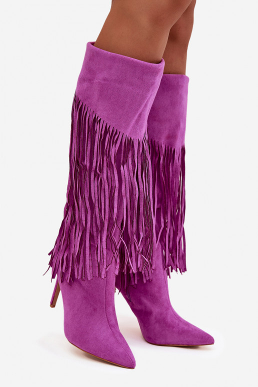 Botas femininas longas com saltos finos e franjas na cor violeta Isalune Botas femininas longas com saltos finos e franjas na cor violeta Isalune
