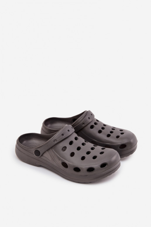 Chinelos masculinos para jardim e piscina, cor cinza Chinelos masculinos para jardim e piscina, cor cinza