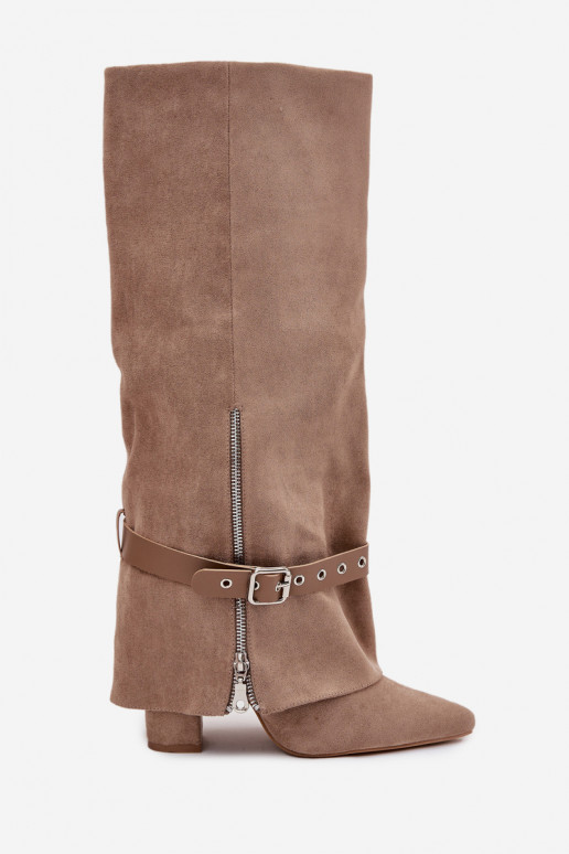 Bota feminina de cano longo slip-on com saltos e saltos decorados cor areia Jolivine