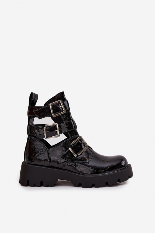 Botins femininos envernizados com tiras e fivelas prateadas na cor preta "Helisse" Botins femininos envernizados com tiras e fivelas prateadas na cor preta "Helisse"