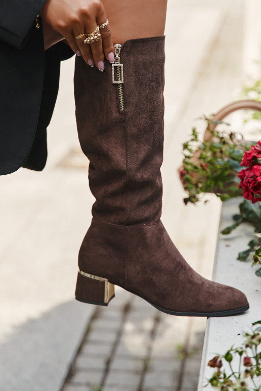 Botas longas femininas com saltos de camurça ecológica cor marrom Lyvienne