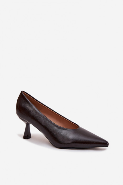 Sapatos envernizados femininos com salto fino na cor chocolate Gavrielle Sapatos envernizados femininos com salto fino na cor chocolate Gavrielle