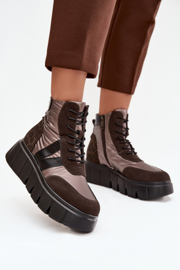 Botas femininas aquecimento com uma plataforma Vinceza 58562 cor marrom