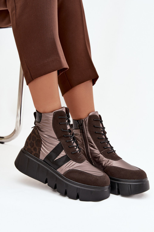 Botas femininas aquecimento com uma plataforma Vinceza 58562 cor marrom