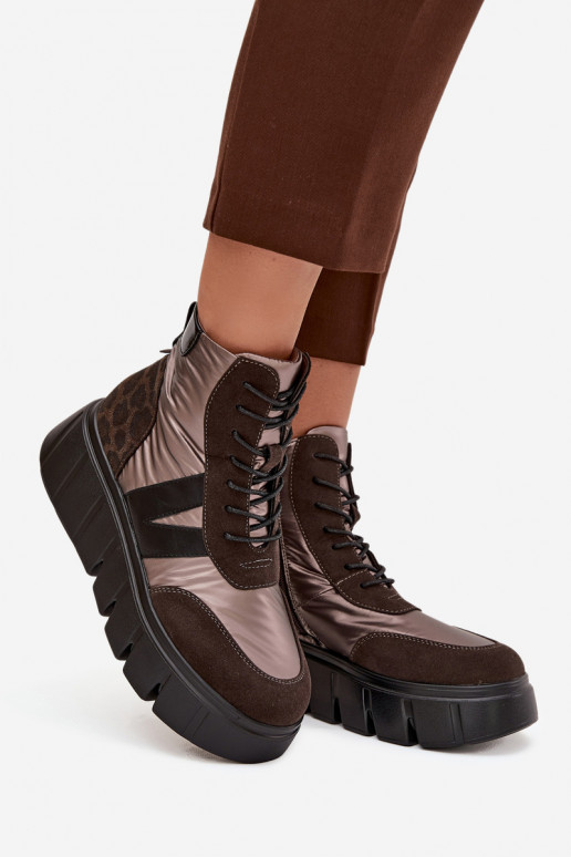 Botas femininas aquecimento com uma plataforma Vinceza 58562 cor marrom