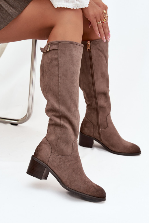 Botas quentes com salto com fivelas douradas Vinceza 58589 bege Botas quentes com salto com fivelas douradas Vinceza 58589 bege
