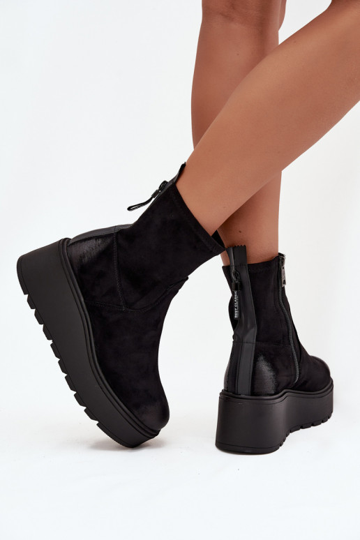 Botas femininas com uma plataforma aquecimento Vinceza 58596 cor preta