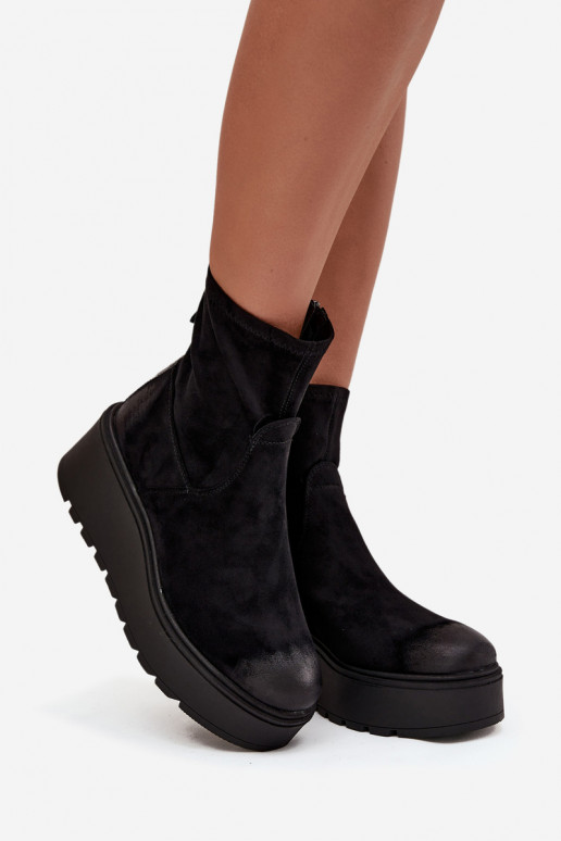 Botas femininas com uma plataforma aquecimento Vinceza 58596 cor preta