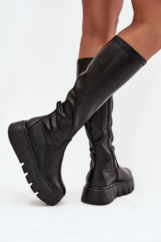 botas femininas com uma plataforma Casal o castelo Vinceza 58553 cor preta botas femininas com uma plataforma Casal o castelo Vinceza 58553 cor preta