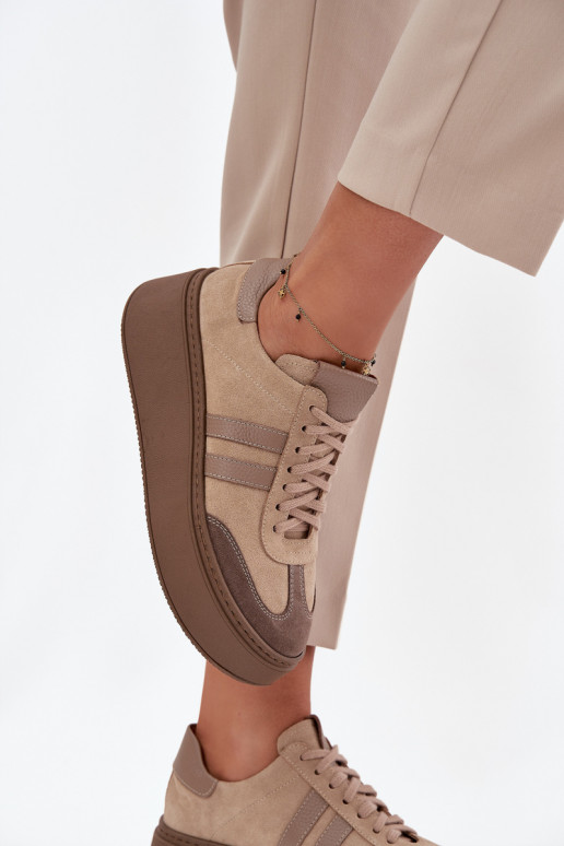 Pele de camurça À modalo de tênis Feminino com uma plataforma Zazoo 3775 bege