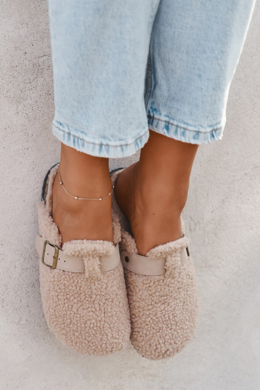 Chinelos femininas com pele "Typu Baranek", cor areia "Lorivine"