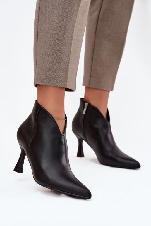 Sapatos femininos baixos pretos com saltos finos Jolivra Sapatos femininos baixos pretos com saltos finos Jolivra