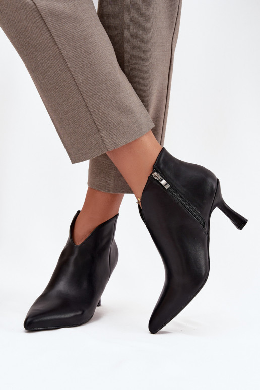 Sapatos femininos baixos pretos com saltos finos Jolivra Sapatos femininos baixos pretos com saltos finos Jolivra
