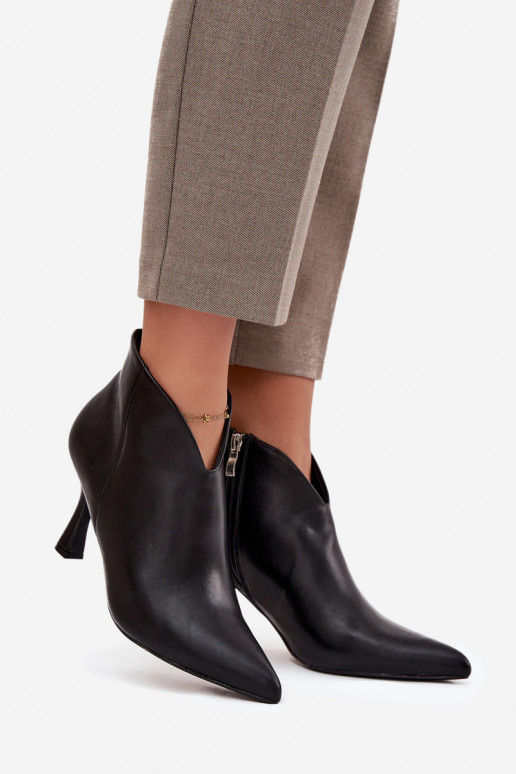 Sapatos femininos baixos pretos com saltos finos Jolivra Sapatos femininos baixos pretos com saltos finos Jolivra