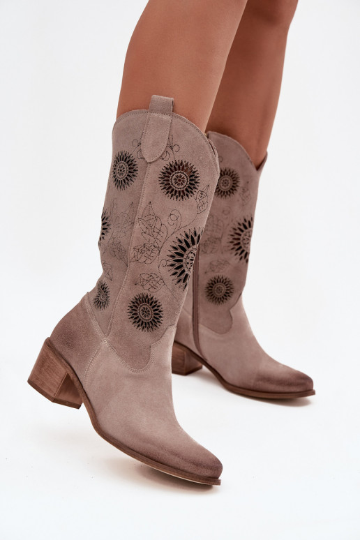 de camurça Pele botas femininas com elementos abertos Zazoo 3852 cor capuccino
